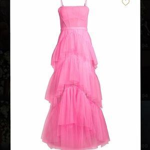 BCBGMAXAZRIA
Tulle Corset Essential Gown hot pink